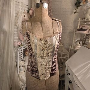 ♡ nwt rare vintage floral ren corset ♡